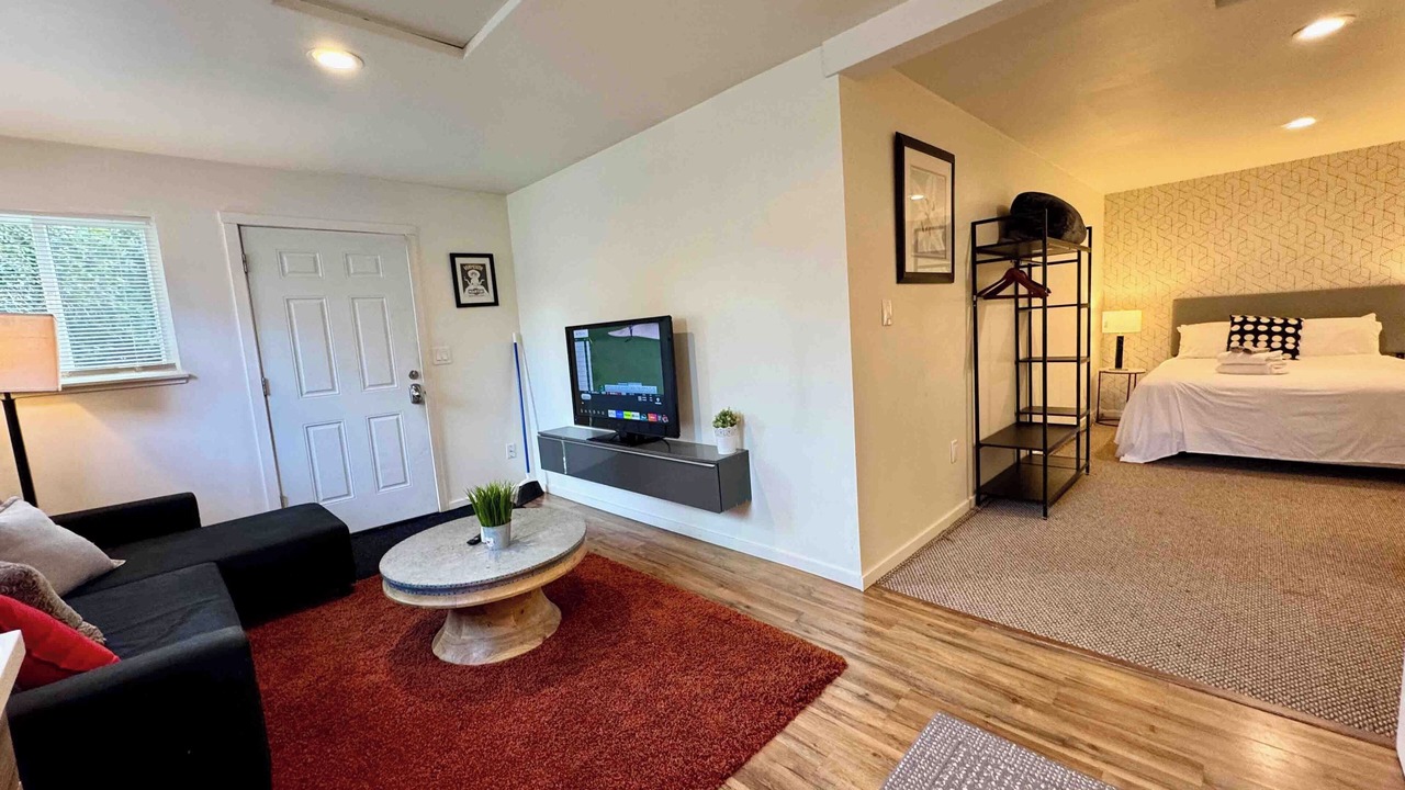 Photo of Bedroom in Lake City