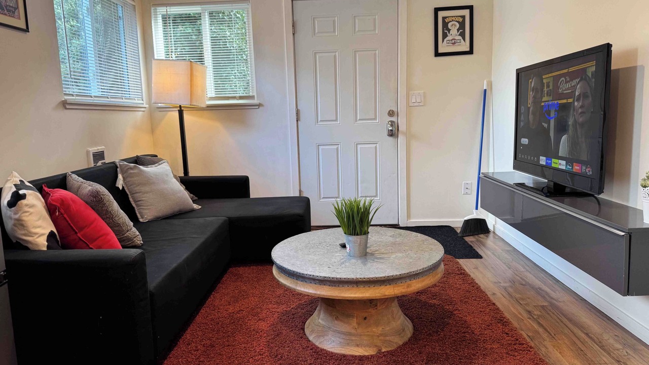 Photo of Livingroom in Lake City