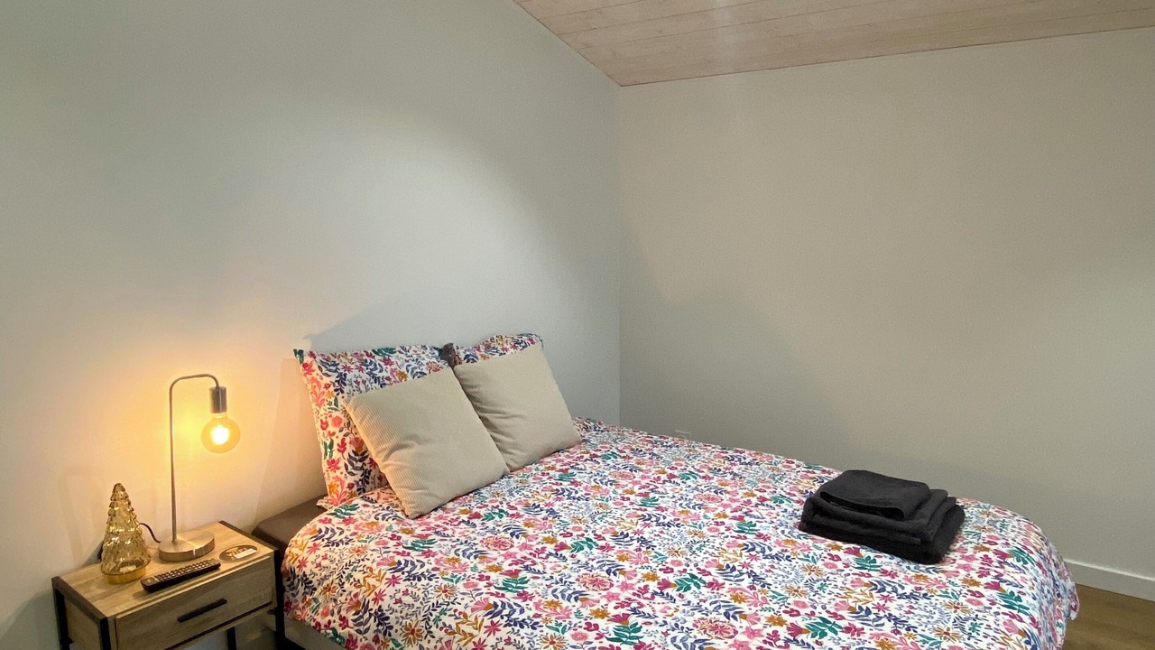 Photo of Bedroom in Libourne