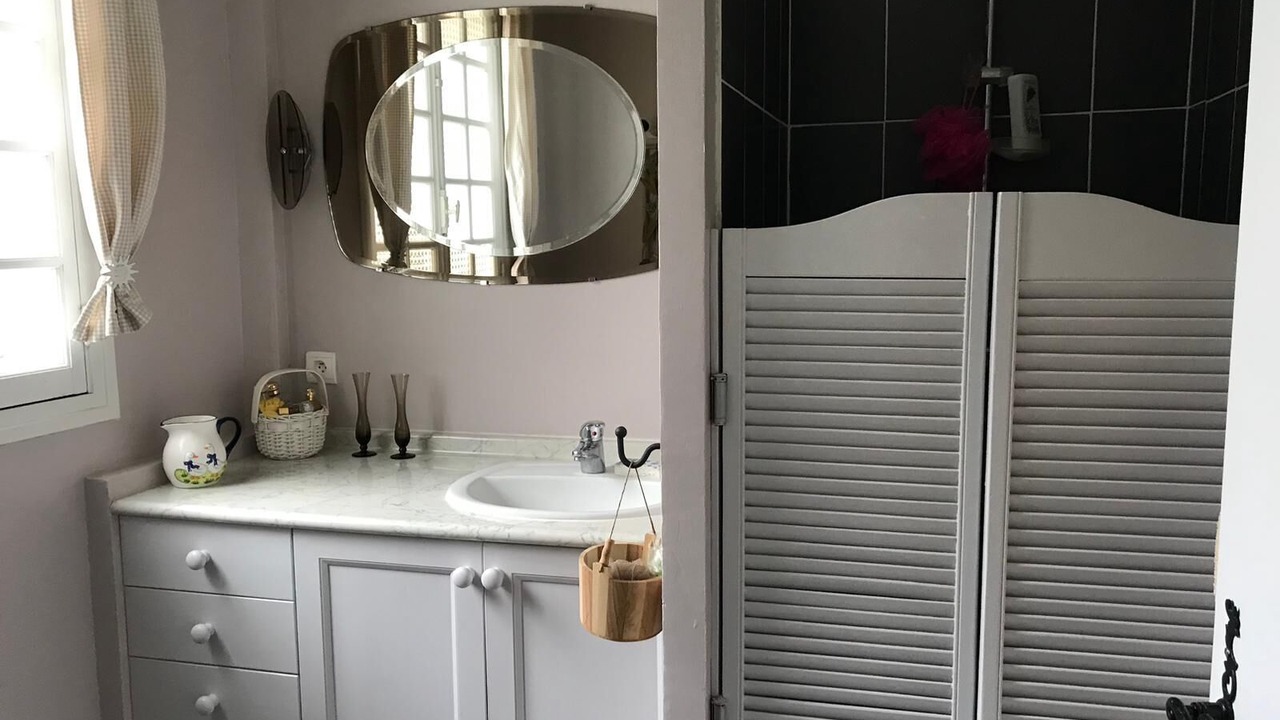 Photo of Bathroom in Saint-Riquier-es-Plains