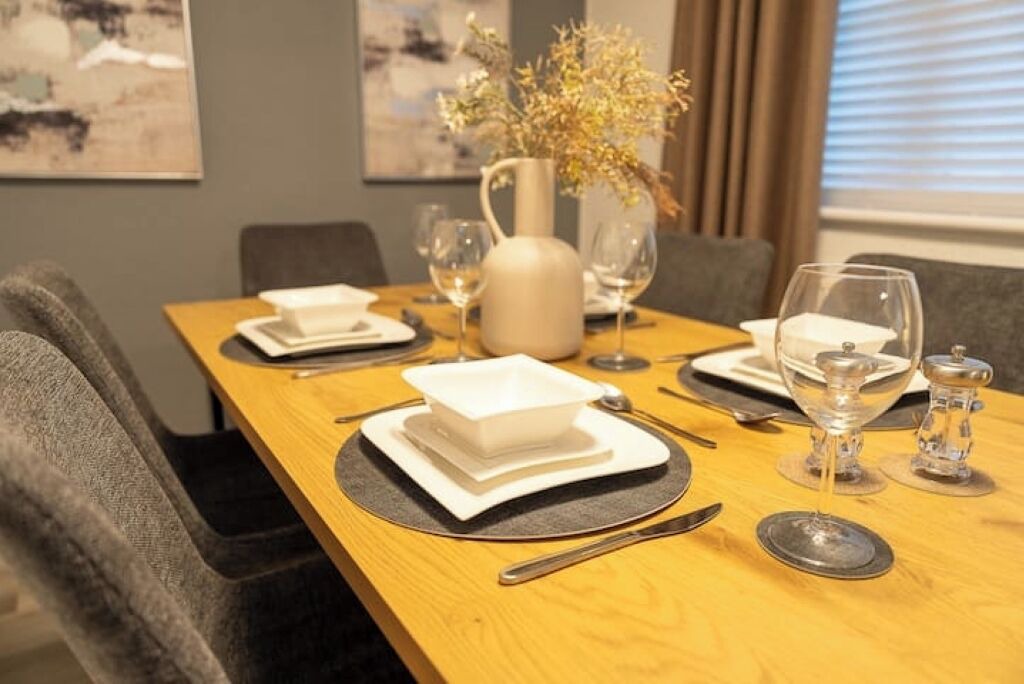 Photo of Others in Ridgeway