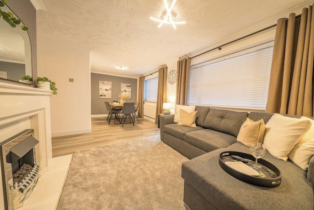 Photo of Livingroom in Ridgeway