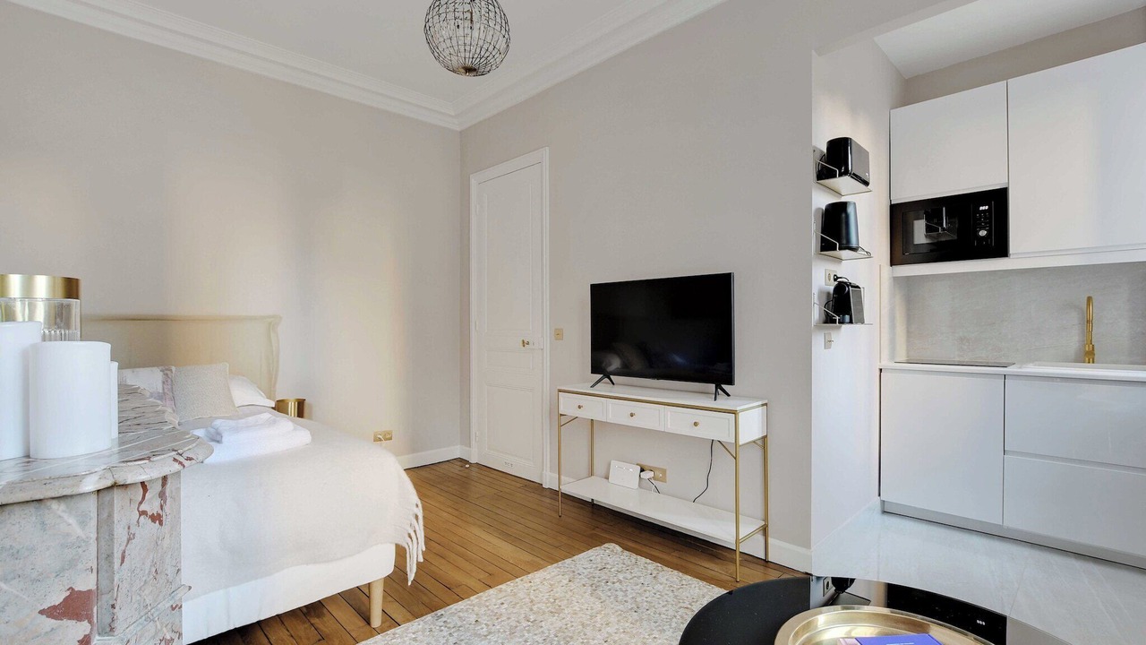 Photo of Bedroom in Batignolles