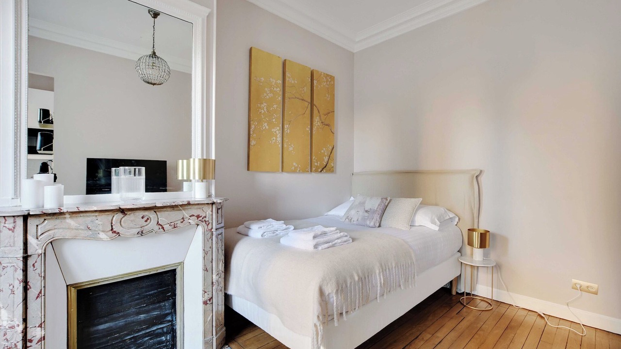 Photo of Bedroom in Batignolles