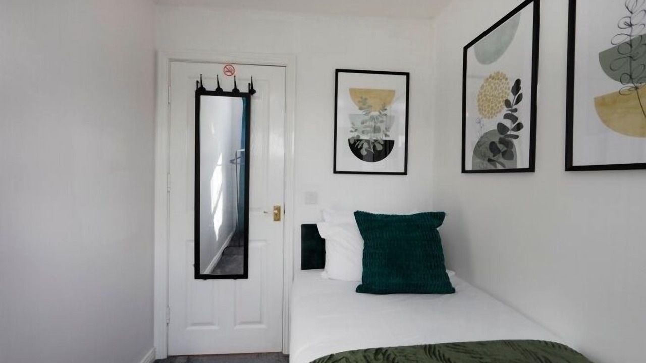 Photo of Bedroom in Newark upon Trent