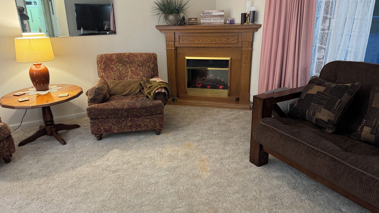 Photo of Livingroom in Dawson