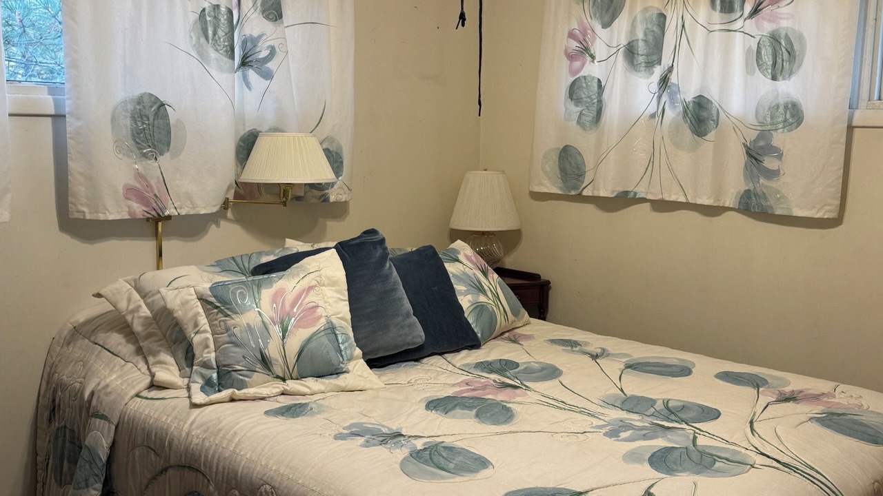 Photo of Bedroom in Dawson