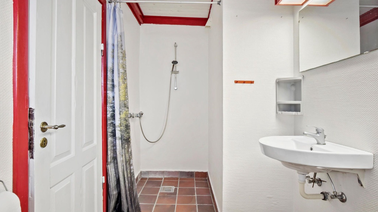 Photo of Bathroom in Haarby