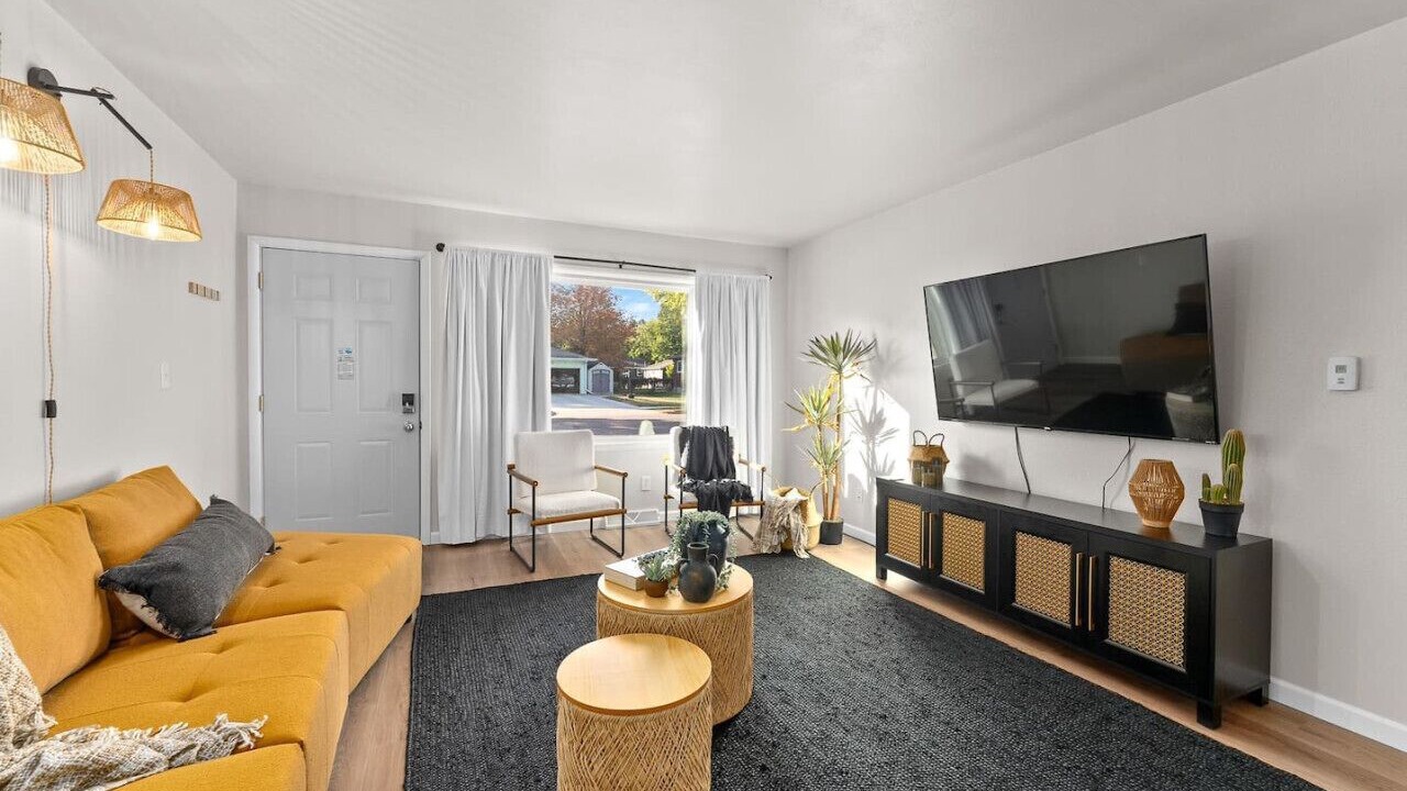 Photo of Livingroom in Sioux Falls