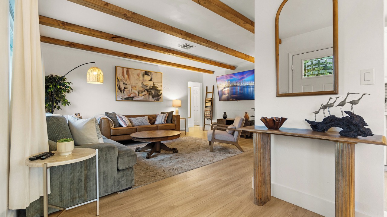 Photo of Livingroom in Winter Gardens