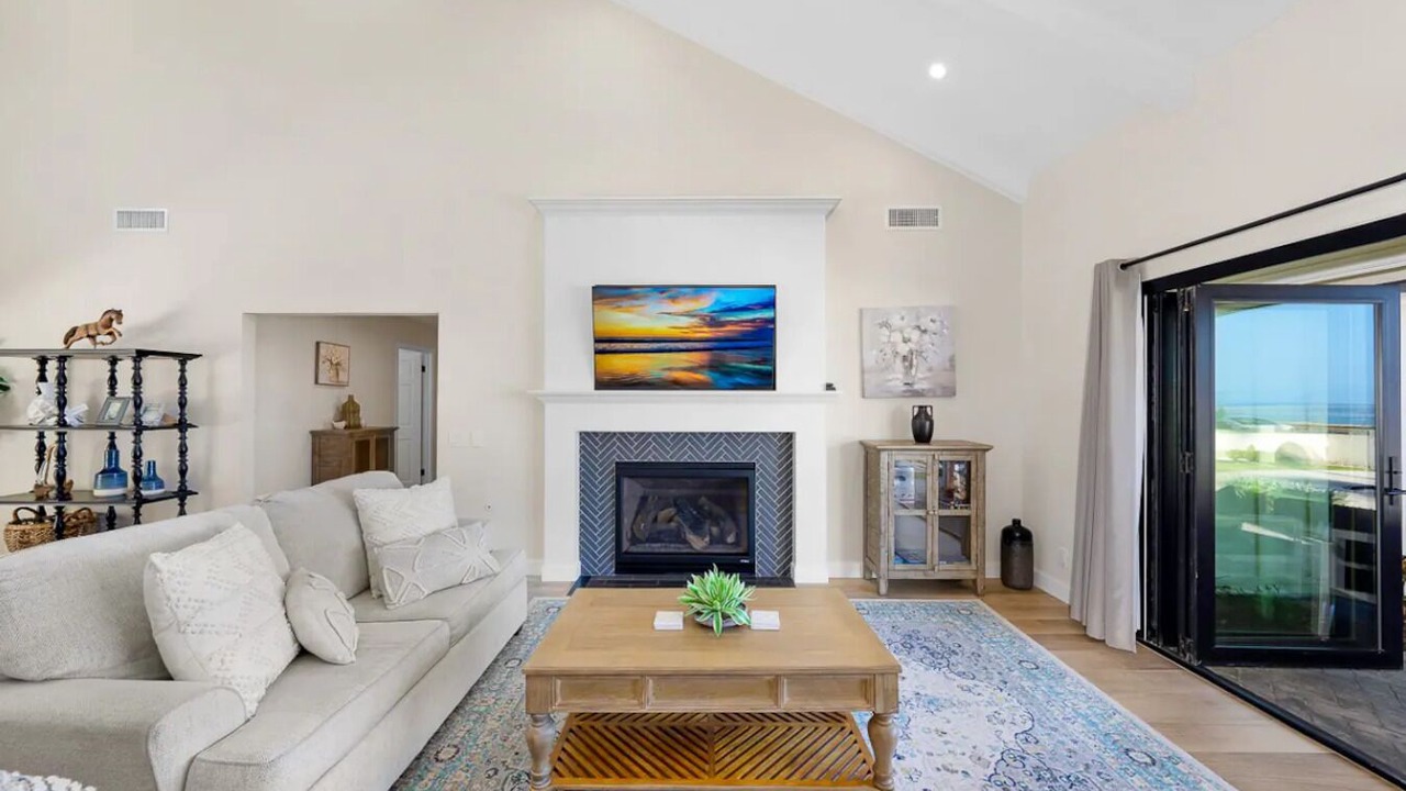 Photo of Livingroom in Sunset Cliffs