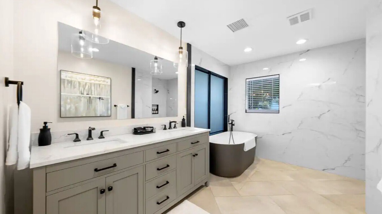 Photo of Bathroom in Sunset Cliffs