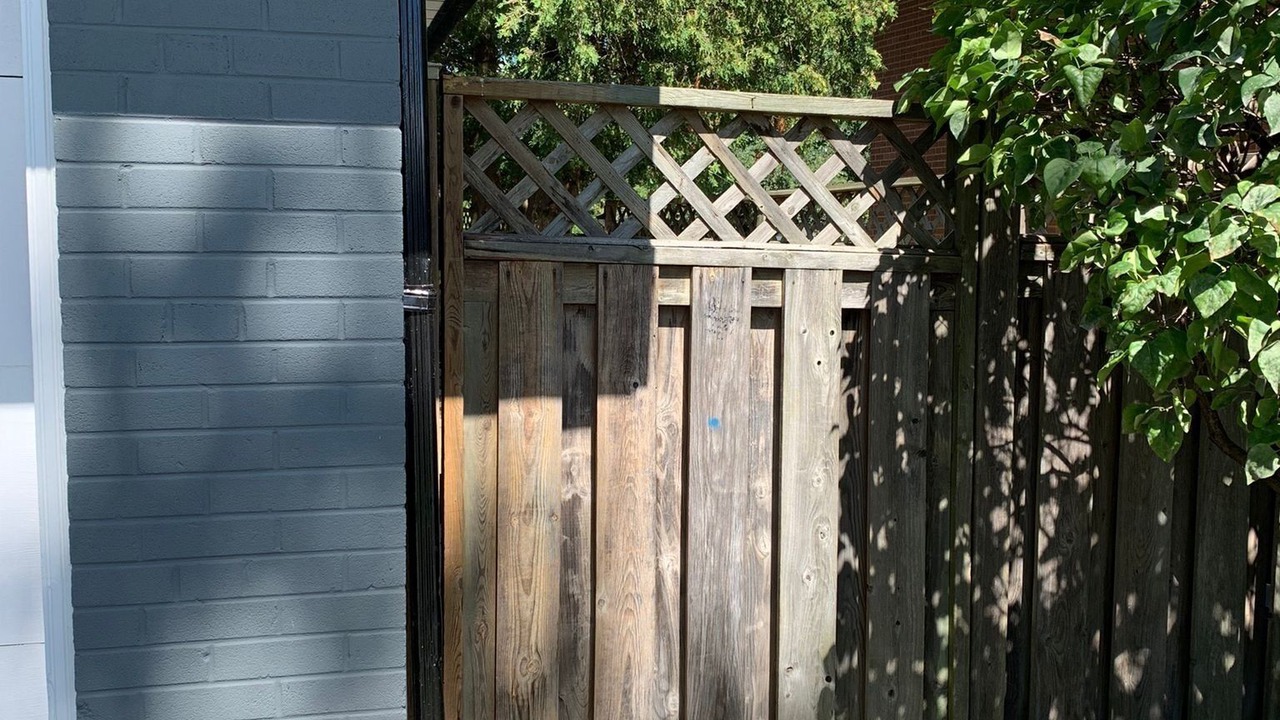 Photo of Outdoor in Lakeview