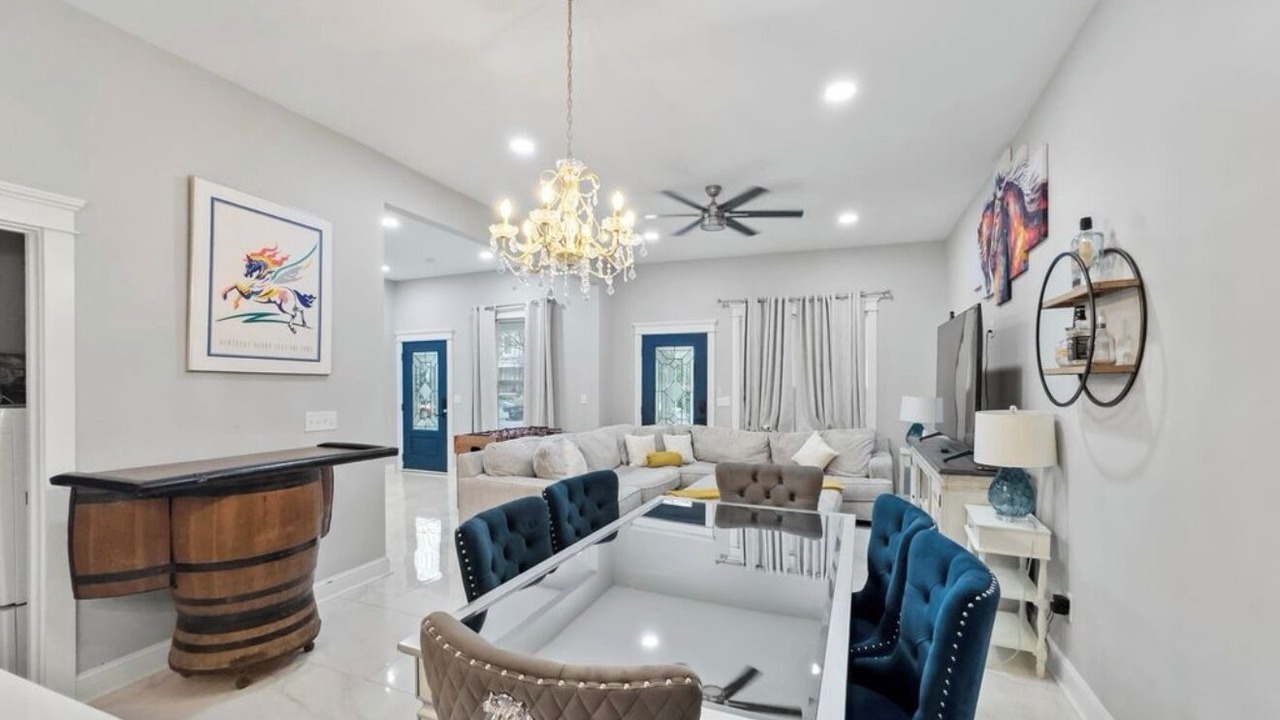 Photo of Livingroom in Old Louisville