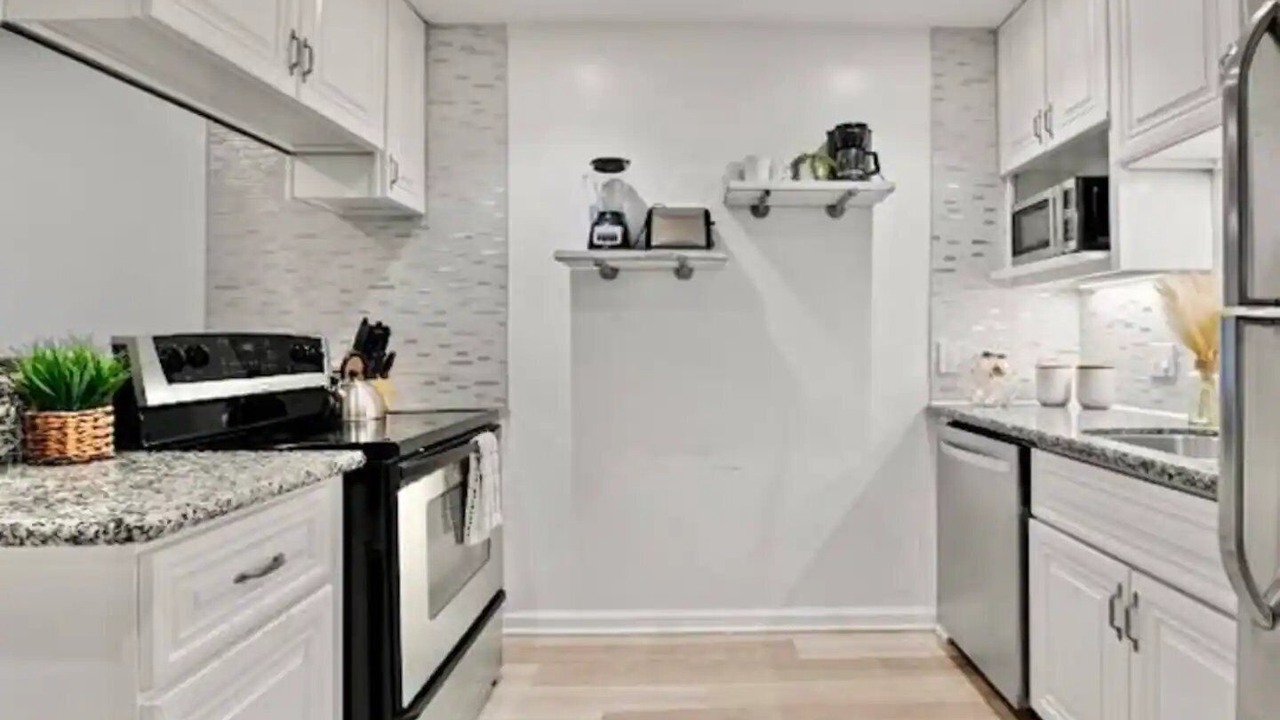 Photo of Kitchen in Central Mission Beach