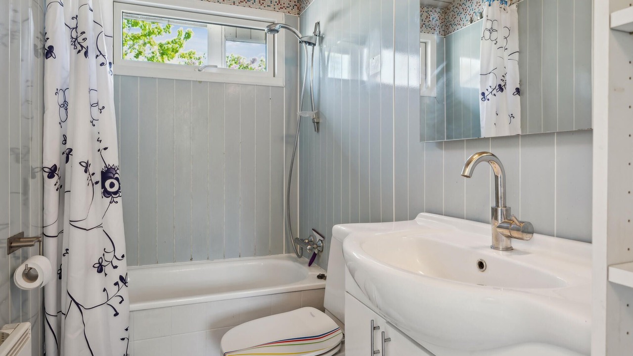 Photo of Bathroom in Boeslum