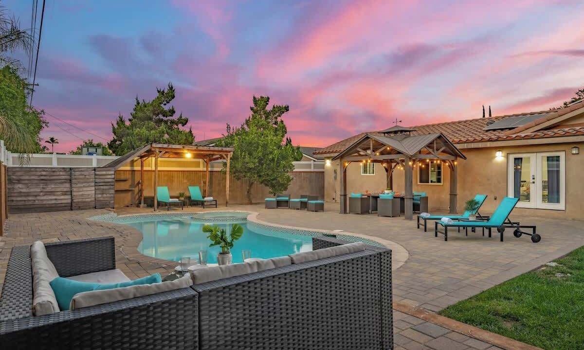 Photo of Outdoor in Northridge