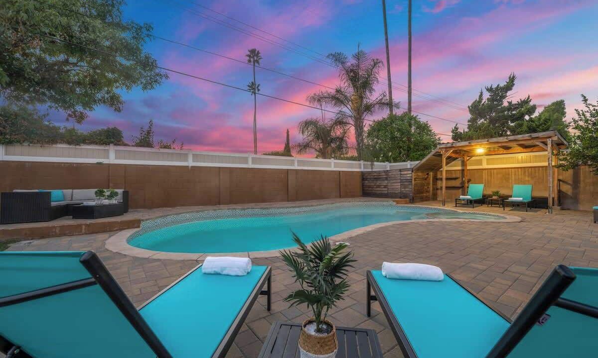 Photo of Outdoor in Northridge