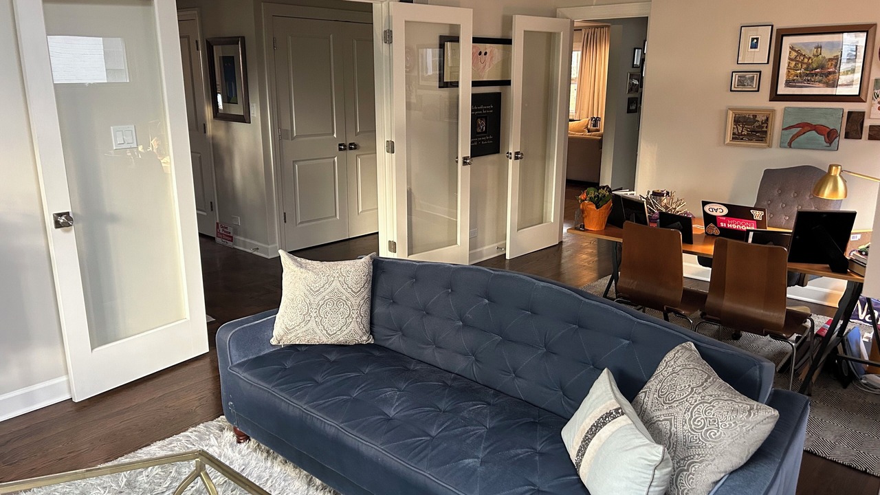 Photo of Livingroom in La Grange