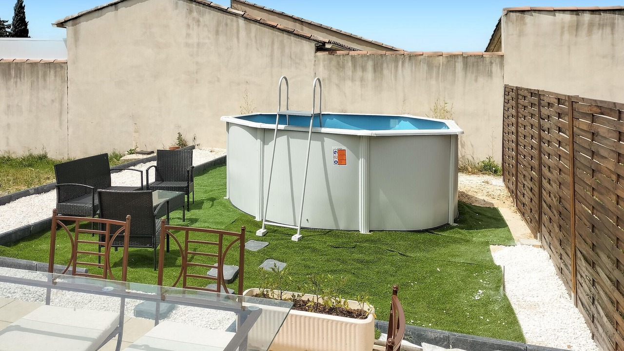 Photo of Outdoor in La Capelle-et-Masmolene