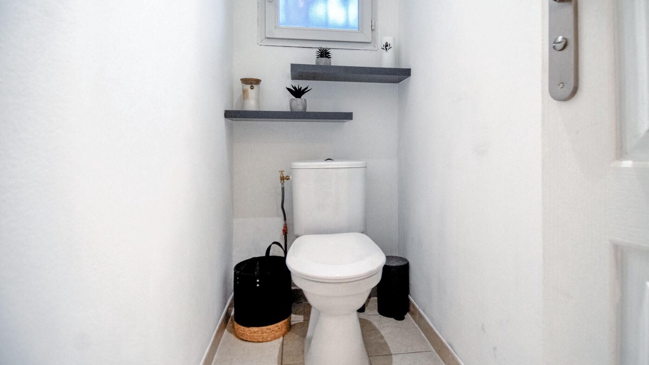 Photo of Bathroom in La Capelle-et-Masmolene