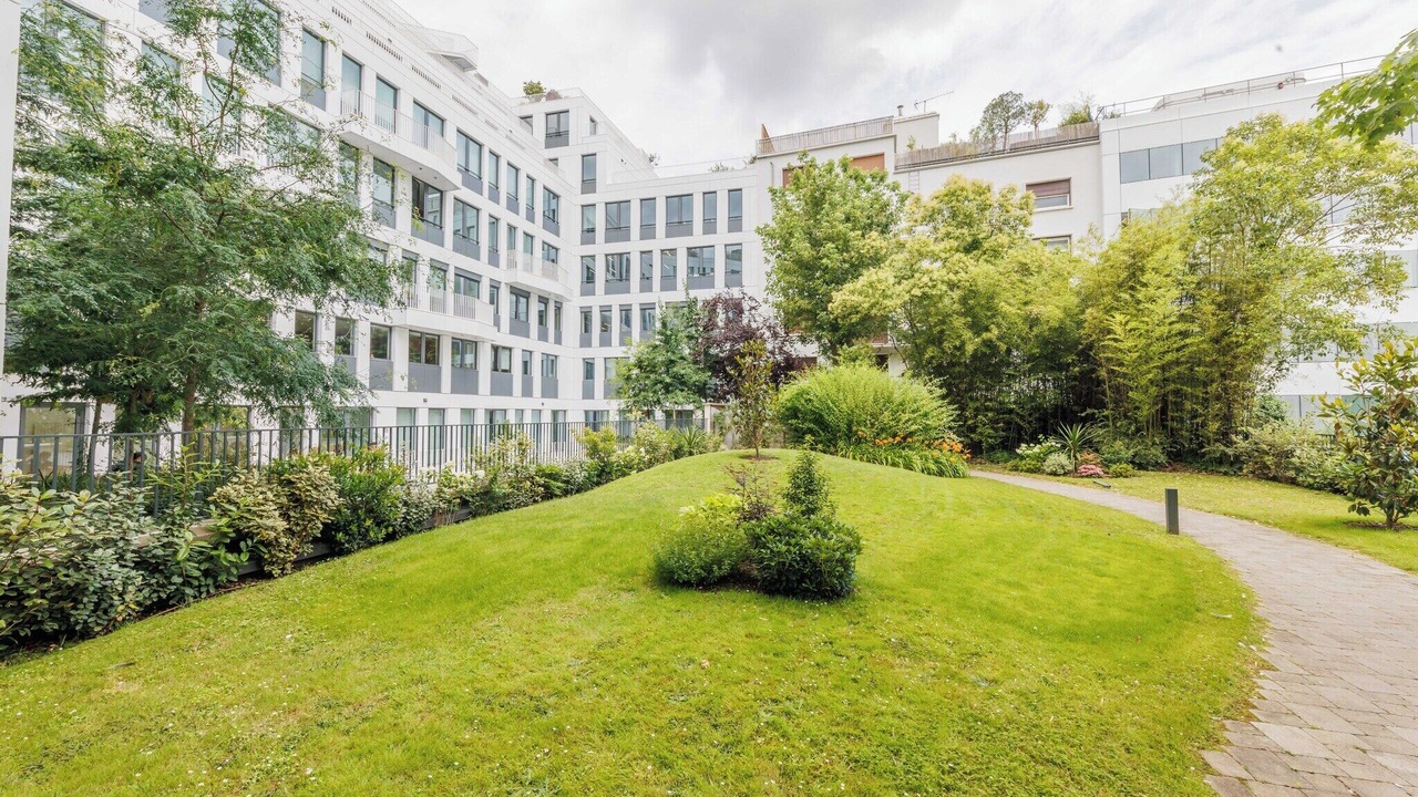 Photo of Outdoor in Neuilly-sur-Seine