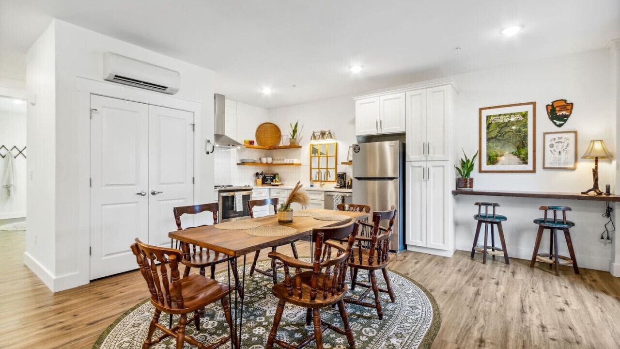 Photo of Others in St. Marys