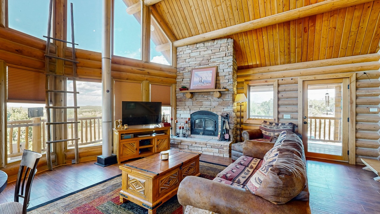 Photo of Livingroom in Pie Town