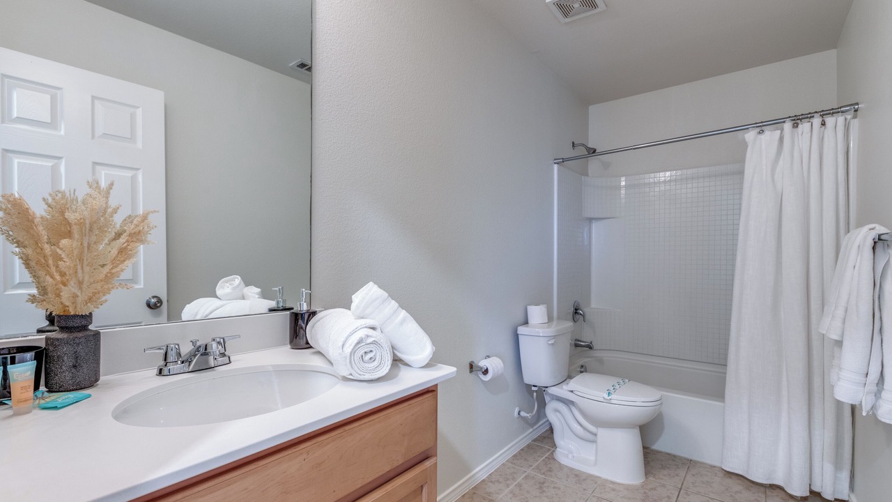 Photo of Bathroom in Aubrey