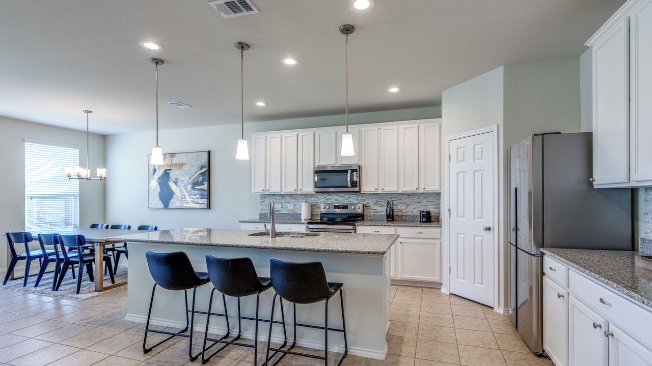 Photo of Kitchen in Aubrey