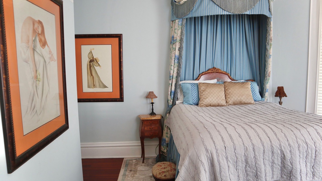 Photo of Bedroom in Natchez