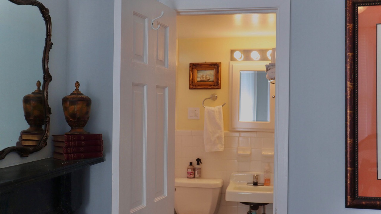 Photo of Bathroom in Natchez