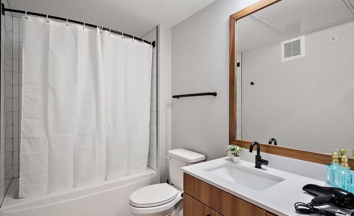 Photo of Bathroom in St. Anthony West