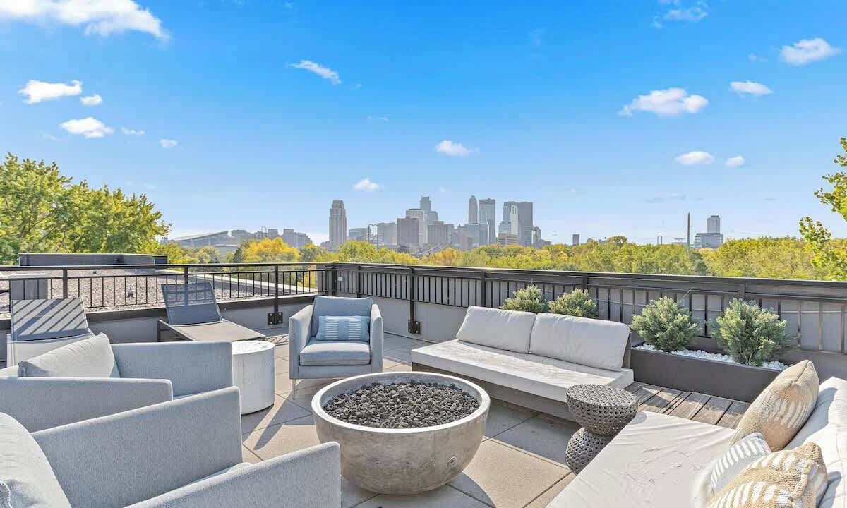 Photo of Patio Balcony in St. Anthony West
