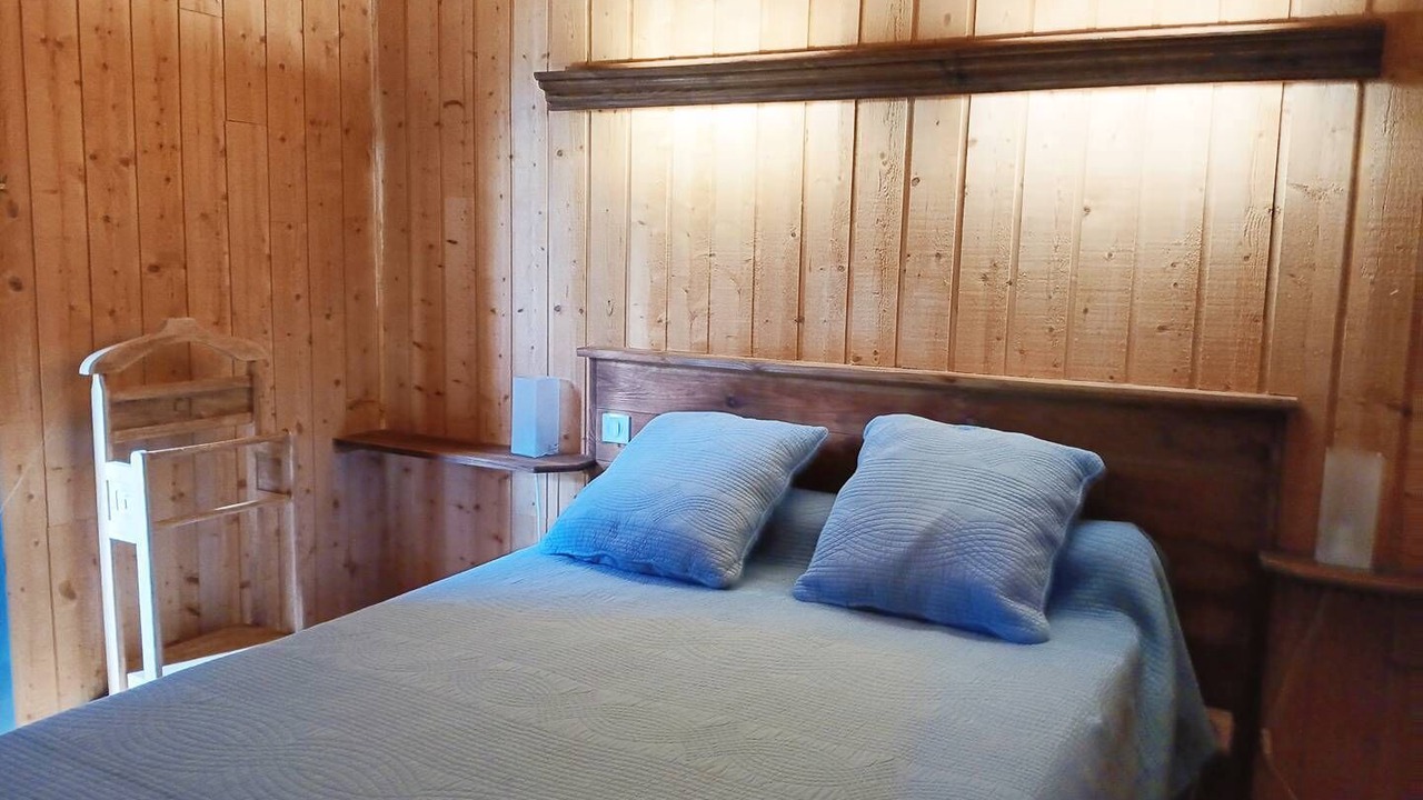 Photo of Bedroom in Sainte-Livrade-sur-Lot