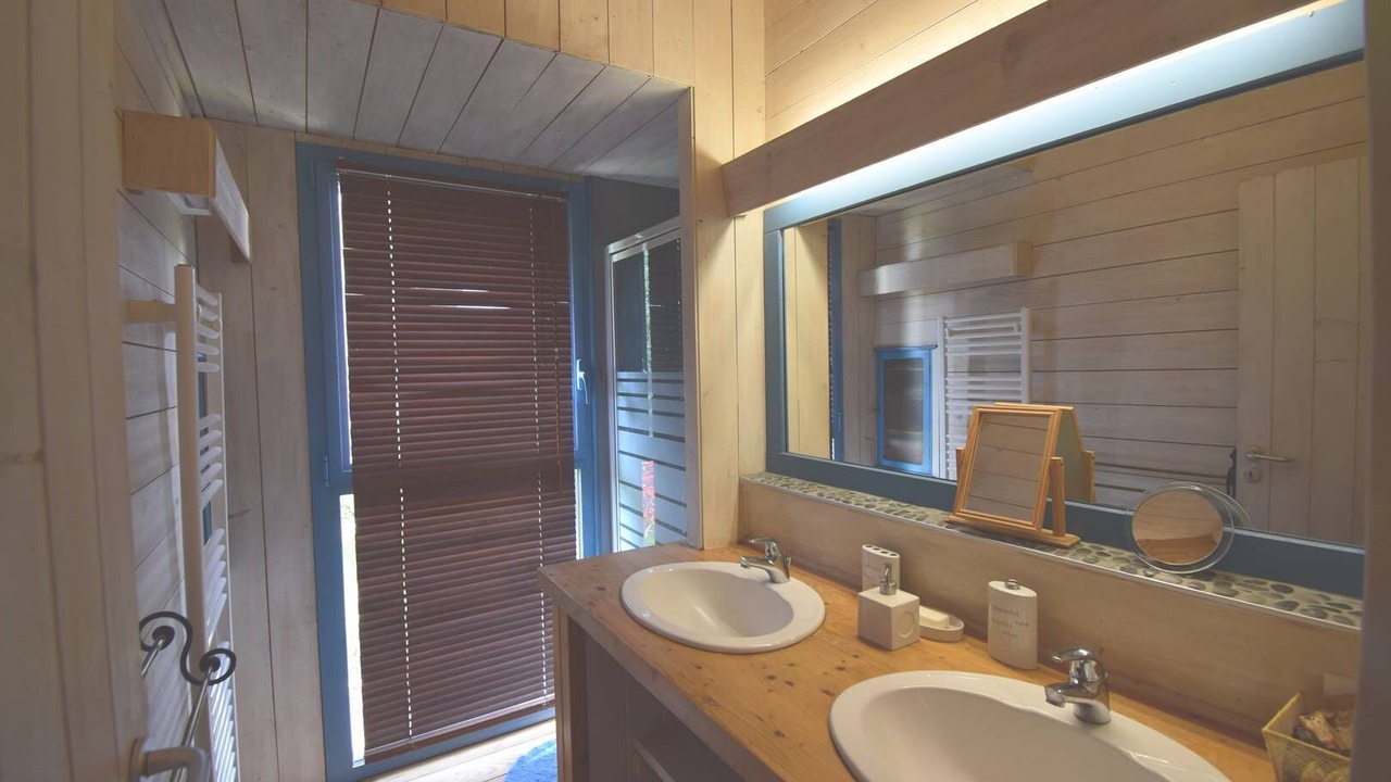 Photo of Bathroom in Sainte-Livrade-sur-Lot