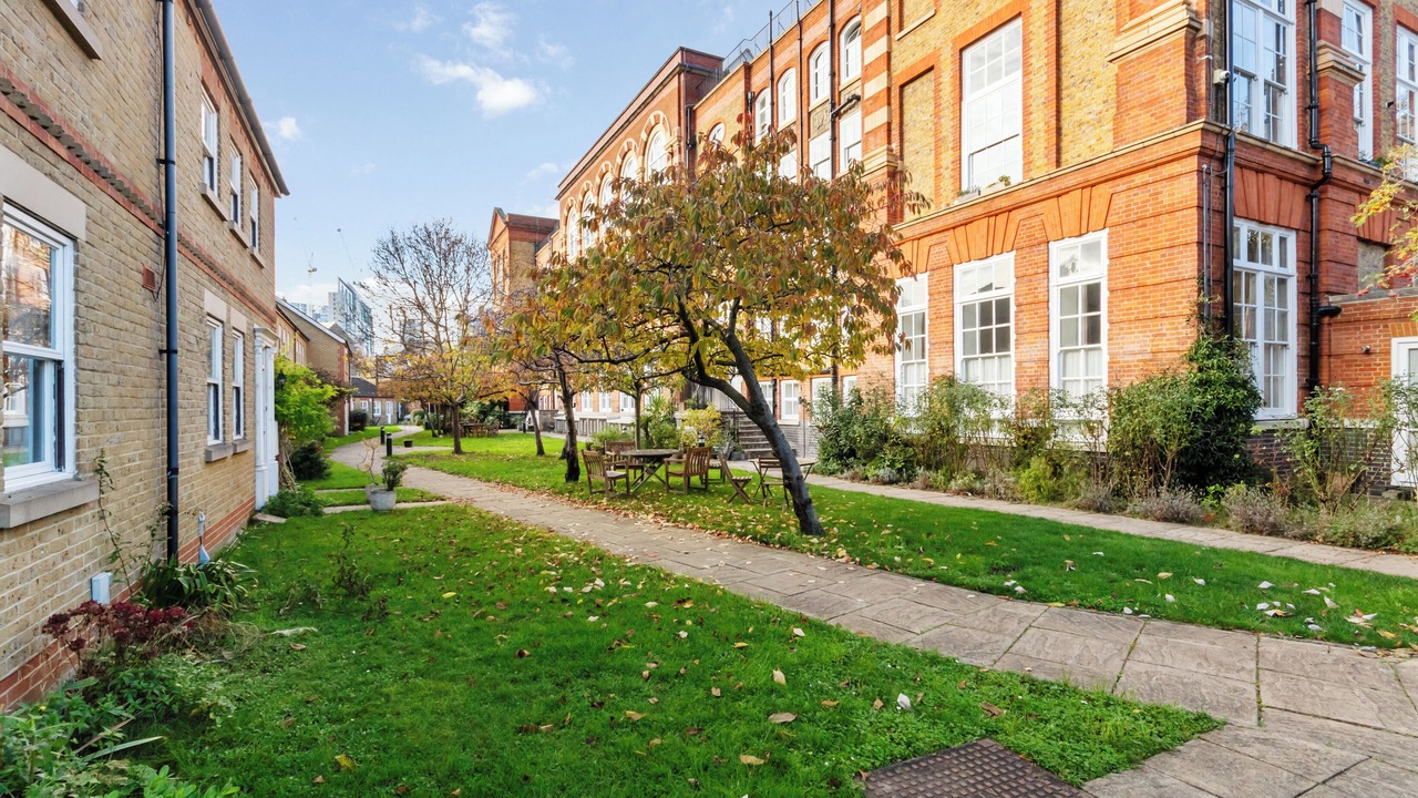 Photo of Outdoor in East Walworth