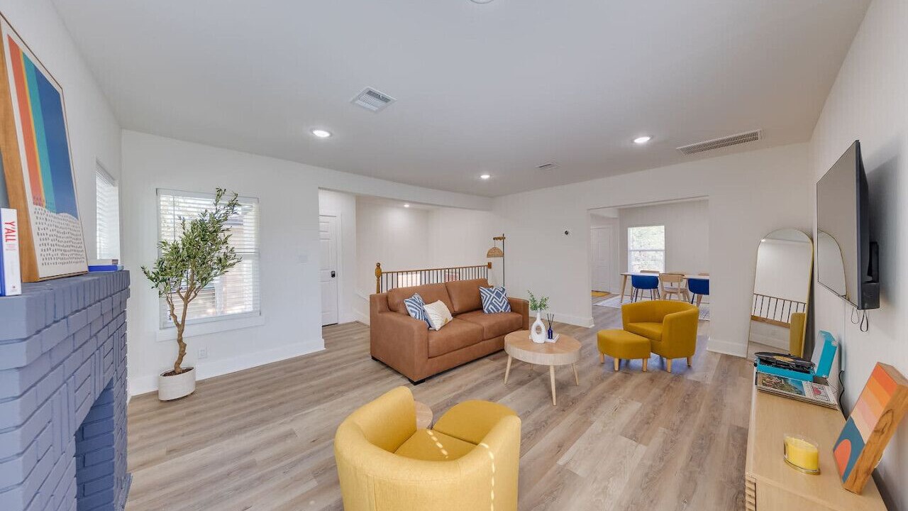 Photo of Bedroom in South Central Houston