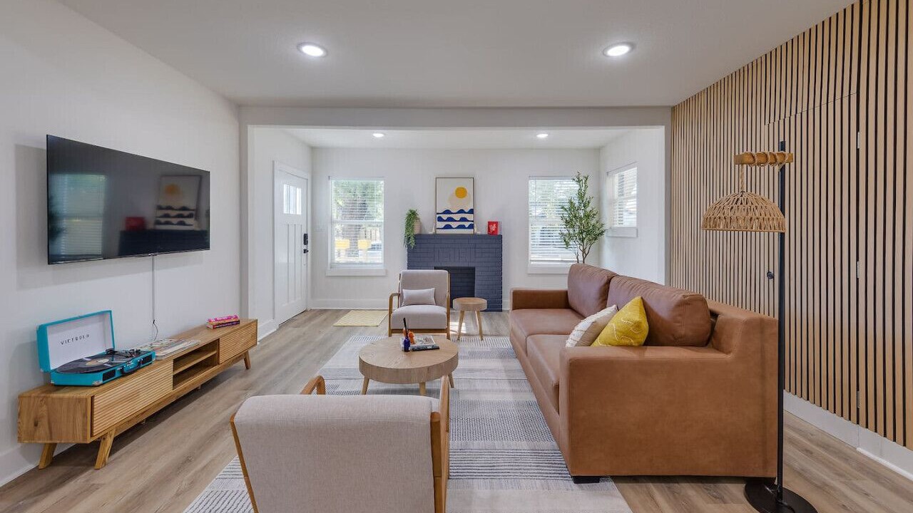 Photo of Bedroom in South Central Houston