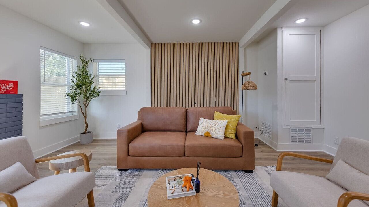 Photo of Bedroom in South Central Houston