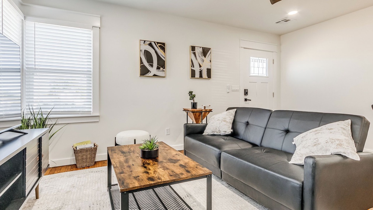 Photo of Livingroom in Bartlesville