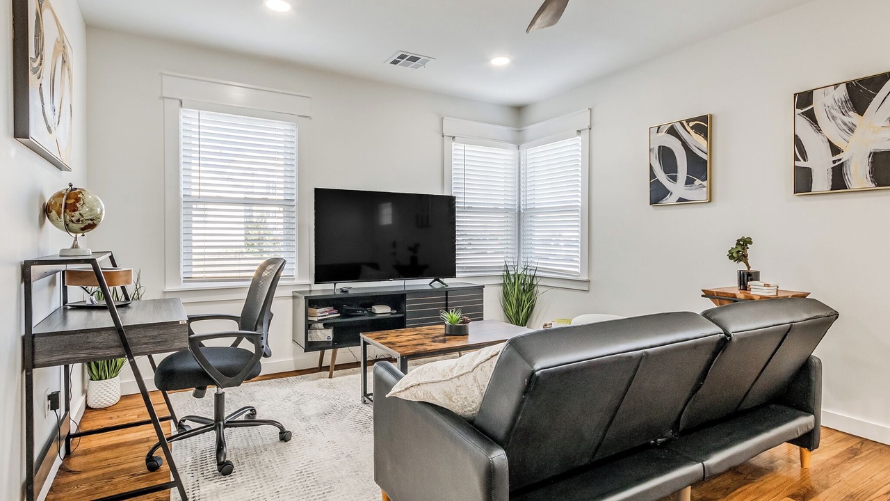 Photo of Livingroom in Bartlesville