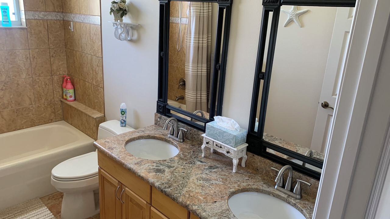 Photo of Bathroom in Englewood East