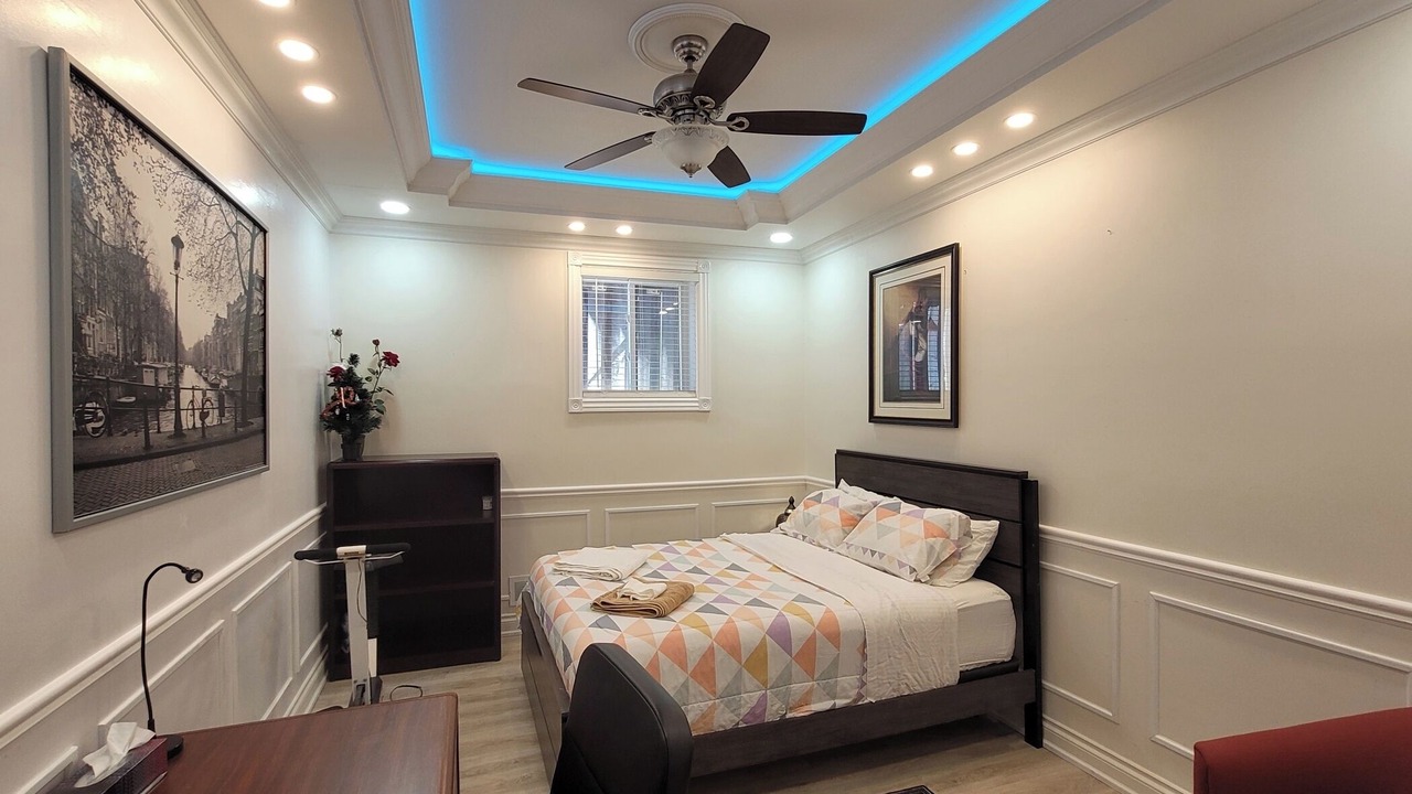 Photo of Bedroom in Willowdale