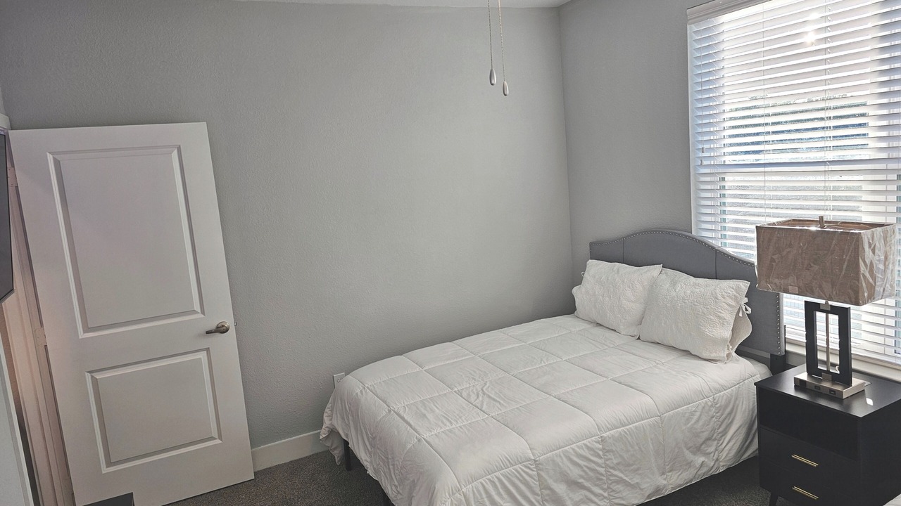 Photo of Bedroom in Lewisville