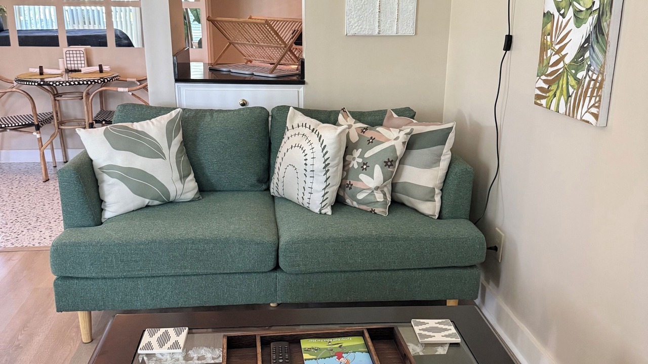 Photo of Livingroom in Daphne