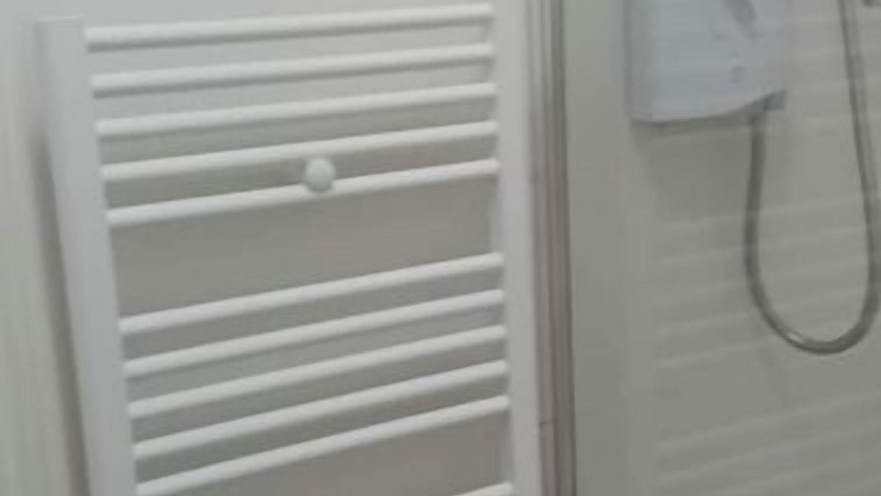 Photo of Bathroom in Fence