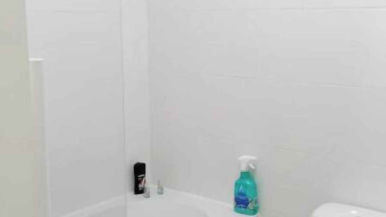 Photo of Bathroom in Fence