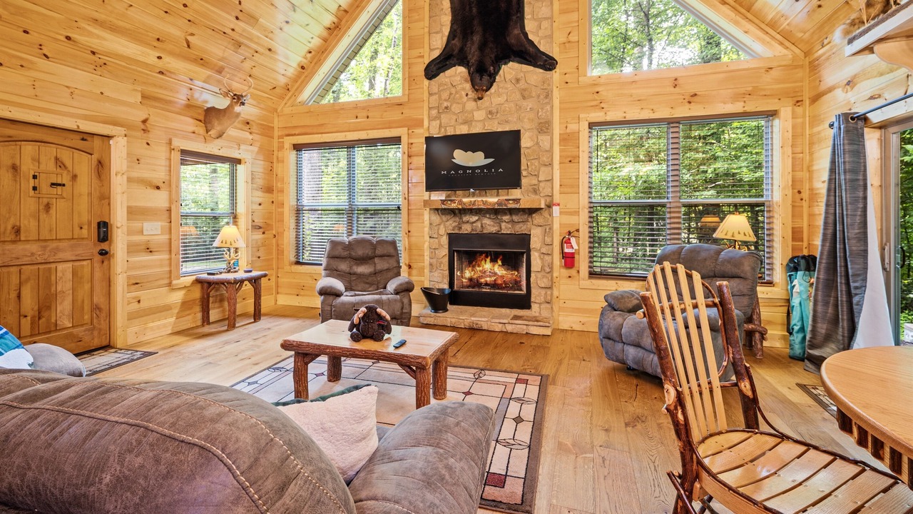 Photo of Livingroom in Rocky Grove