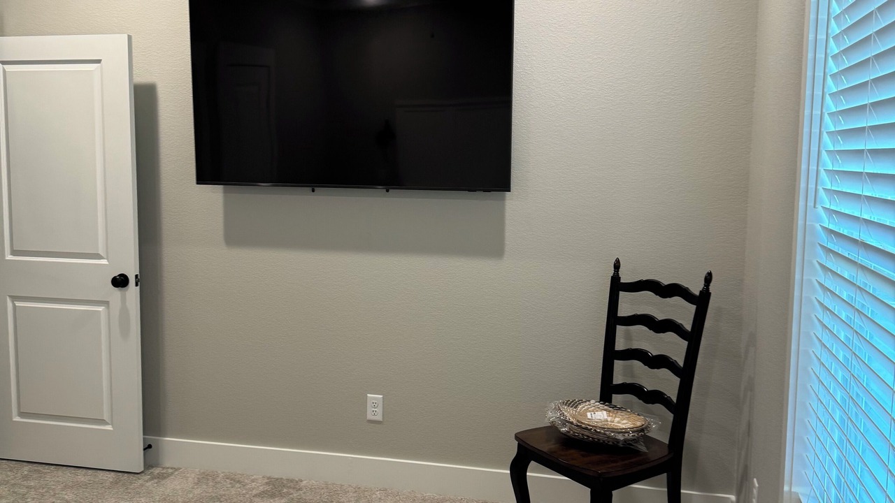 Photo of Bedroom in Flint